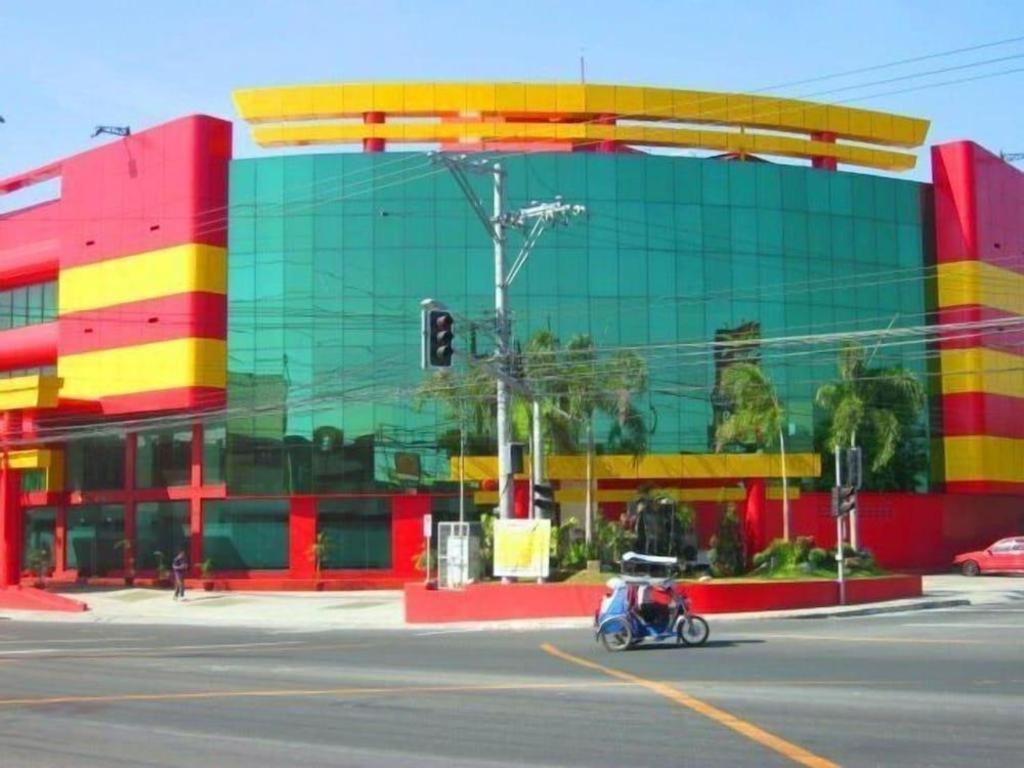 Hotel Sogo Tarlac Zewnętrze zdjęcie
