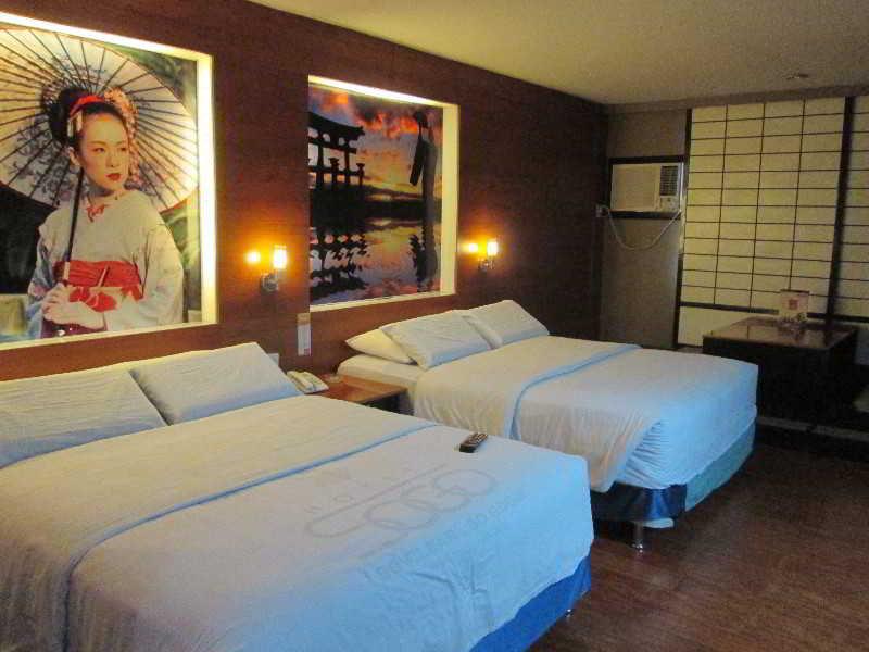 Hotel Sogo Tarlac Zewnętrze zdjęcie