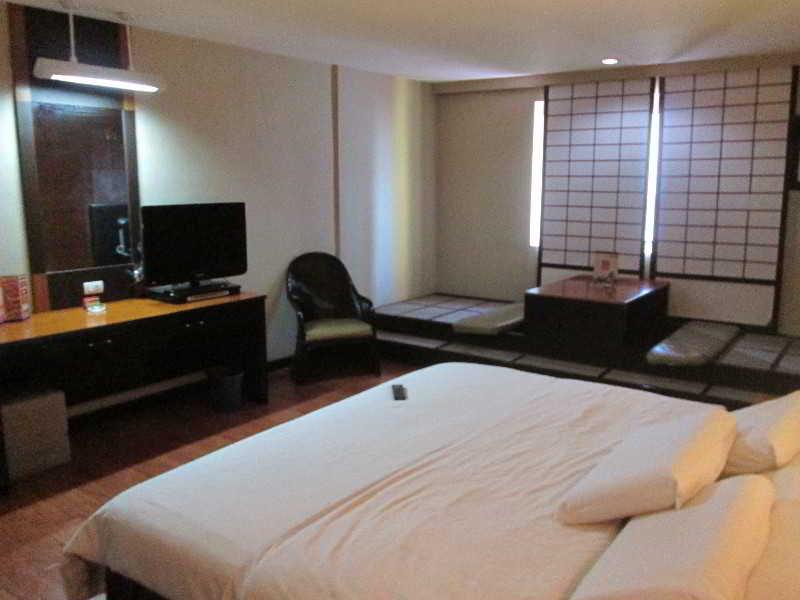 Hotel Sogo Tarlac Zewnętrze zdjęcie