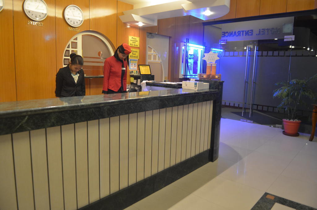 Hotel Sogo Tarlac Zewnętrze zdjęcie
